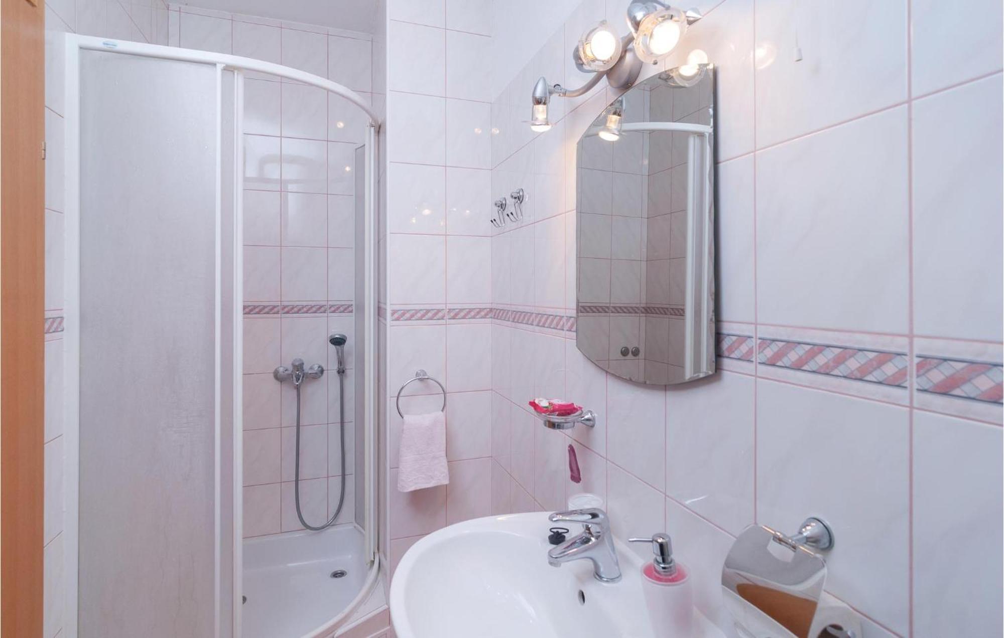 Lovely Apartment In Split With Wifi Exterior photo